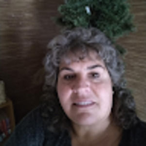 Meet your Posher, Valerie